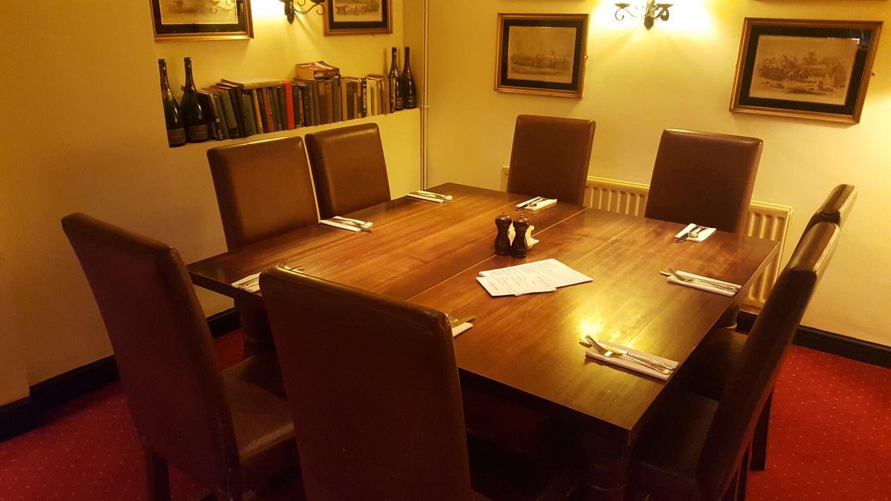 The Carpenters Arms Hotell Pensford Exteriör bild