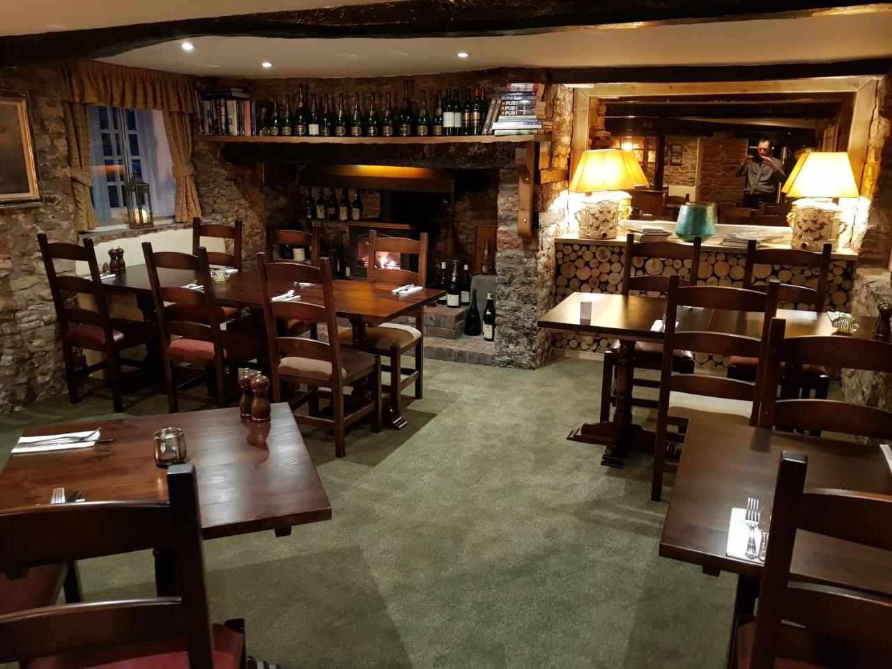 The Carpenters Arms Hotell Pensford Exteriör bild