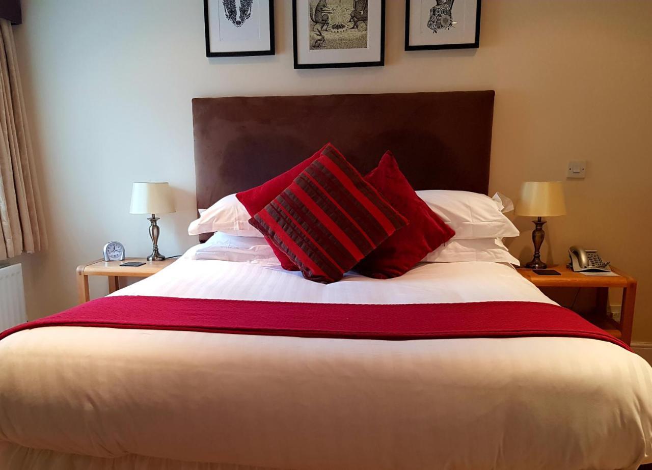 The Carpenters Arms Hotell Pensford Exteriör bild