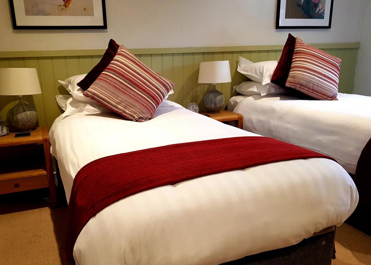 The Carpenters Arms Hotell Pensford Exteriör bild